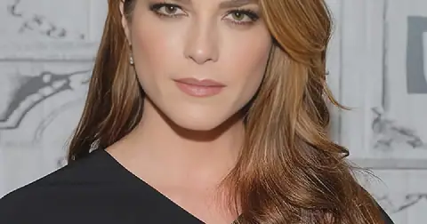 American actress charged with assault after trying to open plane door midflight and biting flight attendant years after revealing she bit celebrities when overwhelmed
