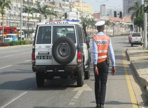 Polícia Nacional de Angola apreende mais de 9.000 veículos por sobrelotação
