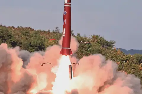 Kim Jong Un showcases missile capable of reaching US