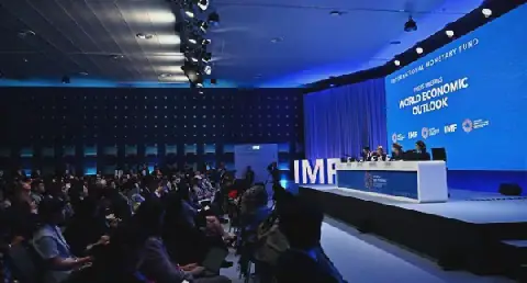 IMF Warns of Financial Market Turmoil Due to AI Investment