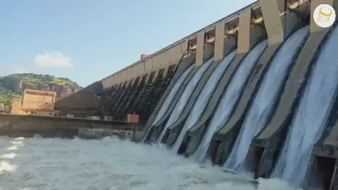 BARRAGE DE MANANTALI : DES LÂCHERS D’EAU ANNONCÉS, LES POPULATIONS RIVERAINES APPELÉES À LA VIGILANCE