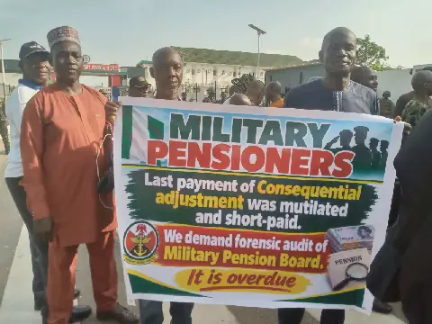 Angry Military Veterans Protest Alleged Underpayment of Pensions