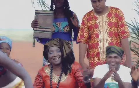 Guinea's 2HR and Aicha Koné Collaborate on "Africa Style Dance"