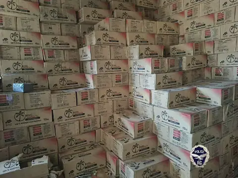 Guinea Cracks Down on Chicha Trade, 37 Arrested and 4,000 Cartons of Charcoal Seized