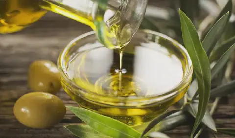 Tunisie : les recettes des exportations d’huile d’olive dépassent 4 milliards de dinars