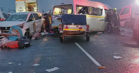 The writer says the answer to South Africa’s road death problem cannot simply be more roadblocks and speed traps. Picture: WC Transport