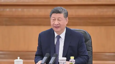 La Chine affiche un excédent commercial record de 133 milliards de dollars en septembre