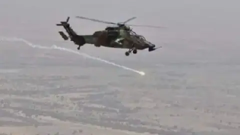 Opération Dougoukoloko : deux frappes ciblées à Talhandak et Ménaka
