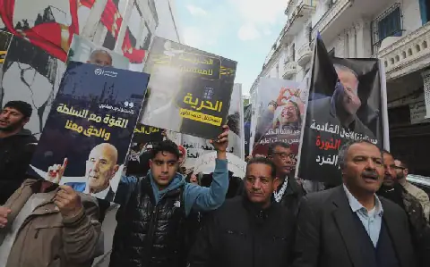 Tunisian police clash with protesters in capital on day of heightened tensions