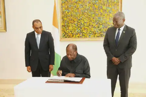 Côte d'Ivoire's President Signs Uemoa Pact