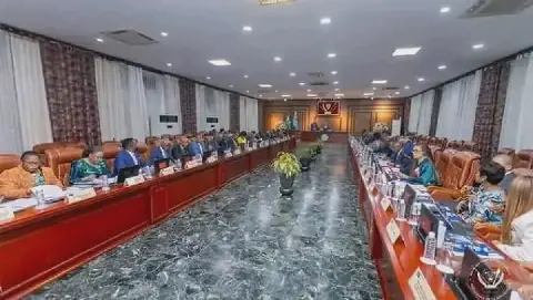 RDC : le M23, l’opération Ndobo et les tensions avec la Belgique examinés en Conseil des ministres