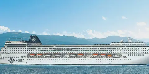 Die MSC Armonia vaar vanuit Durban en Kaapstad, en bring Mediterreense sjarme en gesinsvriendelike ervarings na Afrika se skilderagtige kuslyn.