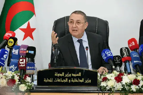 Algerian Minister Emphasizes Importance of Decentralized Democracy