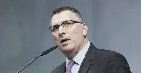 Israeli Minister Says Opposition Celebrations Premature
