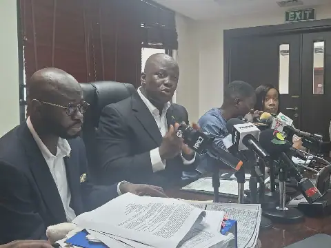 Ghana's Opposition Urges Foreign Minister to Resign Over Evacuation Scandal