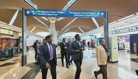 Darfur Governor Attends Humanitarian Forum in Kuala Lumpur