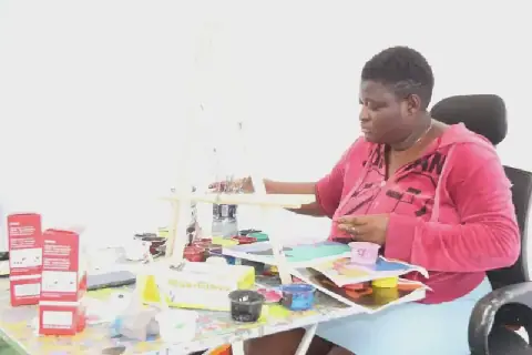Ghanaian Policewoman Dies After Attempting 120-Hour Painting Marathon
