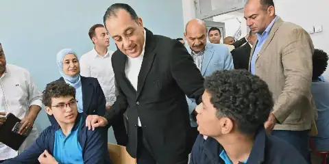 Egyptian Prime Minister Engages with STEM School Students, Inspects Accommodation
