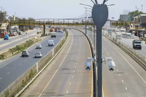 Motorist ordered to pay Sh1.1m for damaged Nairobi Expressway barriers