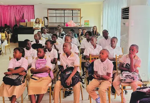 Gabon/Éducation aux médias et à l’information : des élèves du lycée d’Alibandeng initiés au fact-checking