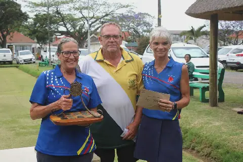 Novices Shine at Berea Novice Pairs Championships