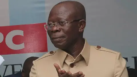 Oshiomhole Criticizes Amaechi's Political Stance