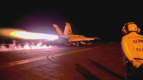 US sends 10 military aircraft to Israel amid Iran tensions