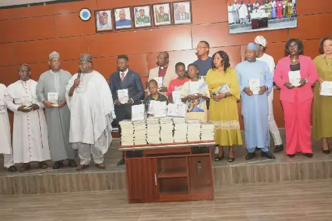 2027: Gwamnonin Kano Da Kaduna Sun Yi Gargaɗi Kan Kalaman Ƙiyayya, Labaran Ƙarya