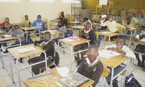 Ovadali va pulwa va yandje omhitokounona va shange omakonakono