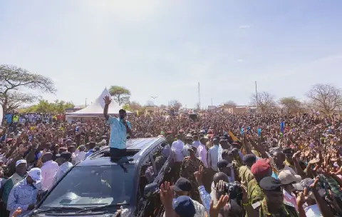 Ruto Orders Road to Kalonzo's Home, Seeks 2027 Support