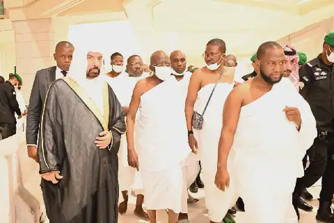 President Tinubu Performs Umrah, Prays for Peace and Unity in Nigeria