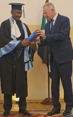 Sudan's Abdel Fattah al-Burhan Receives Honorary Doctorate from Moscow University