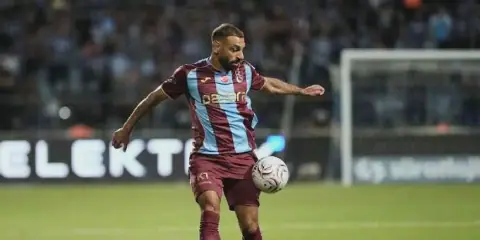Egyptian Football Chief Heads to Turkey to Ease Salah-Hassan Tension