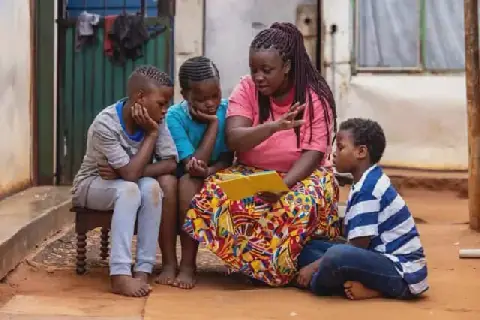 Benin Urged to Teach Children Modesty in the Face of Rising Indecent Online Behavior