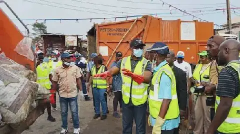 Lagos introduces cleanest council competition, warns residents against dumping refuse in canals